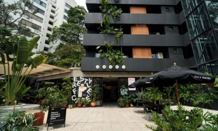 The Somos Flats Central Poblado