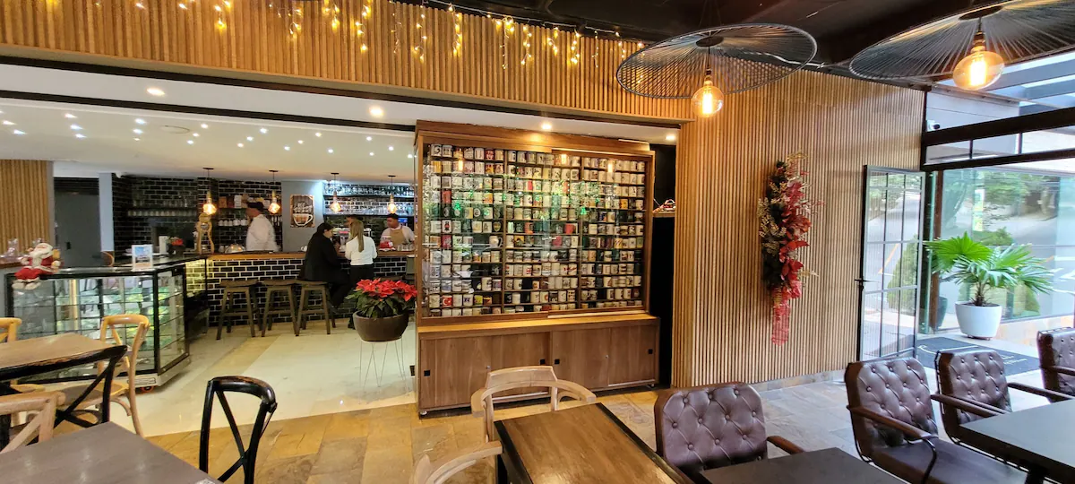 Café Hotel By Lars