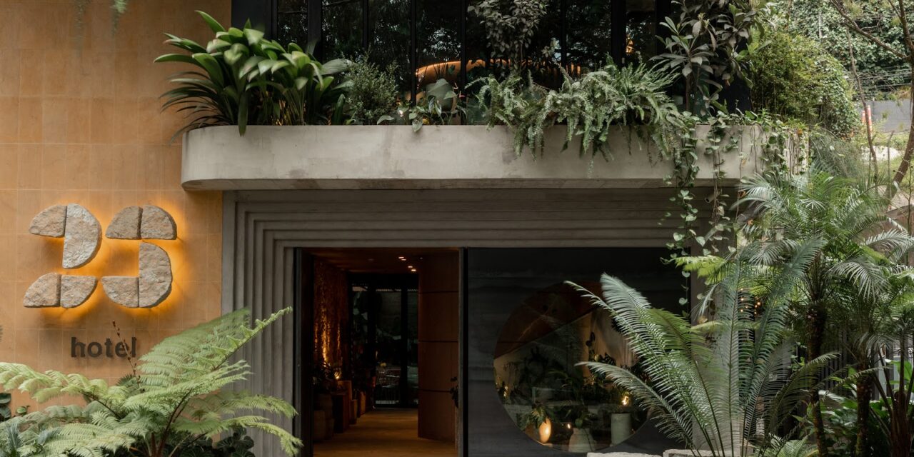 23 Hotel