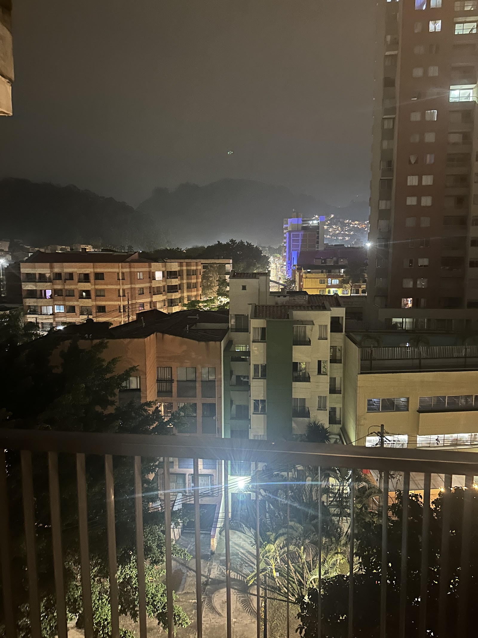30 living Suites Medellín