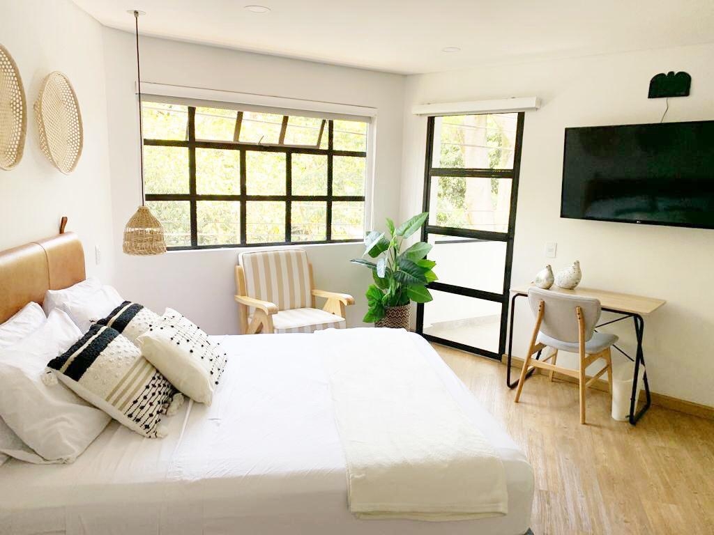 574 Hotel 2