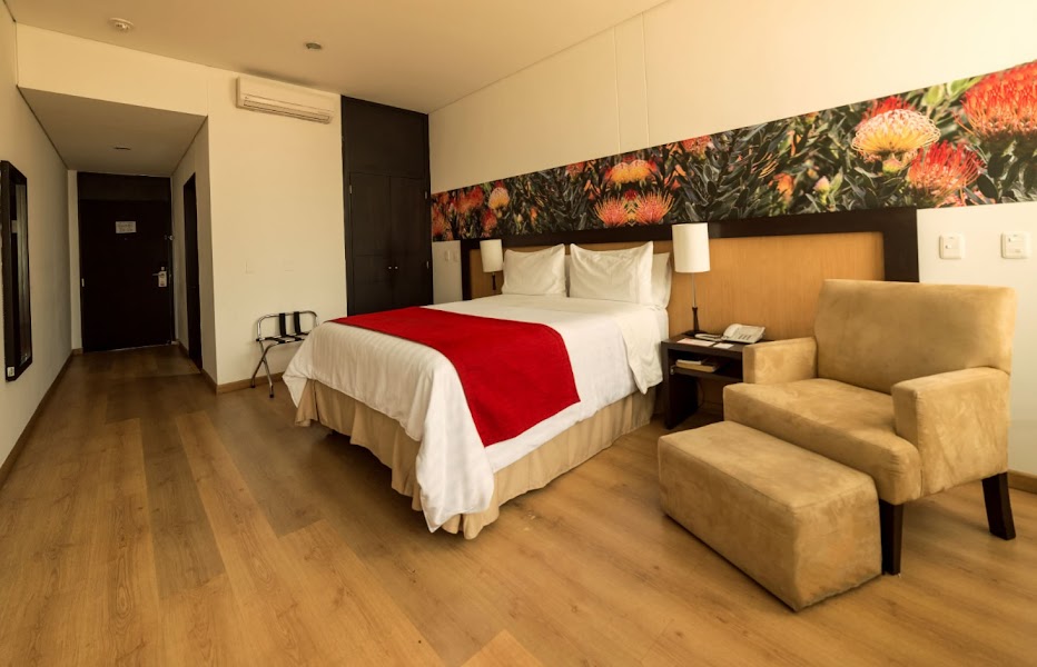 Best Western Plus Hotel San Diego room or amenity in La Candelaria
