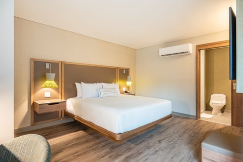 Fairfield by Marriott Medellin Sabaneta room or amenity in Las Casitas