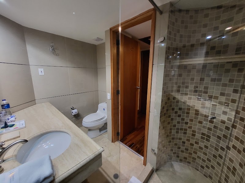 Four Points by Sheraton Medellin room or amenity in El Poblado
