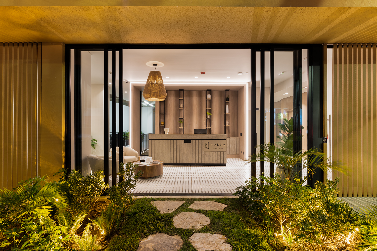 Nakúa: Stay & Work - Provenza Medellín