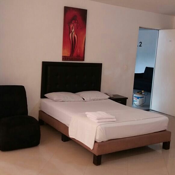 Hotel Villa Real Medellin la 70 room or amenity in Laureles - Estadio