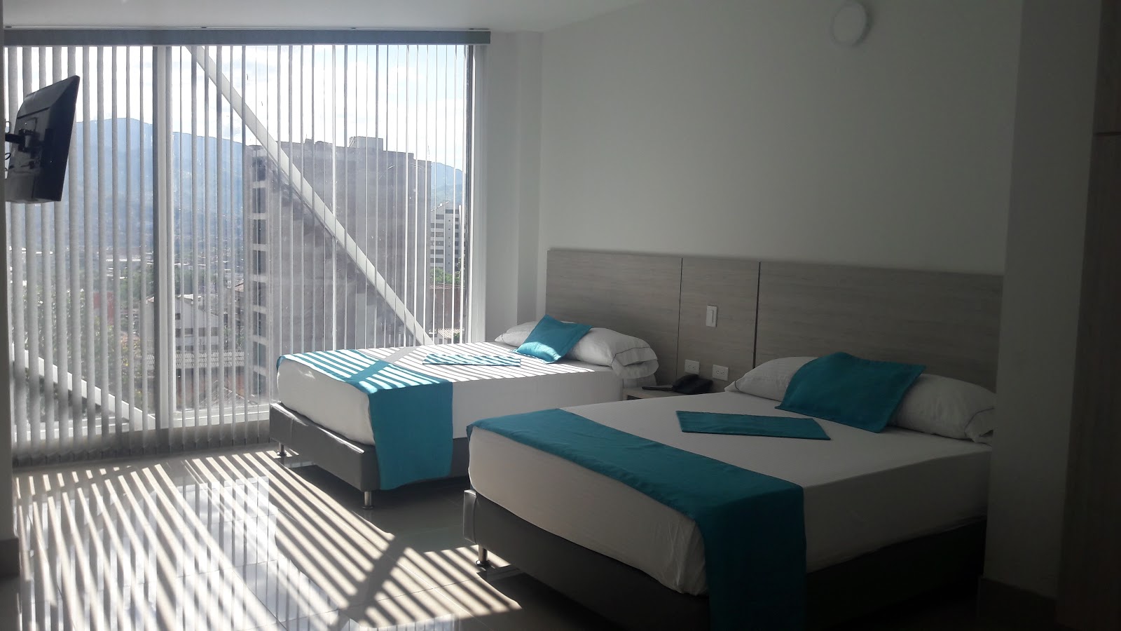Hotel Lleras Express 5