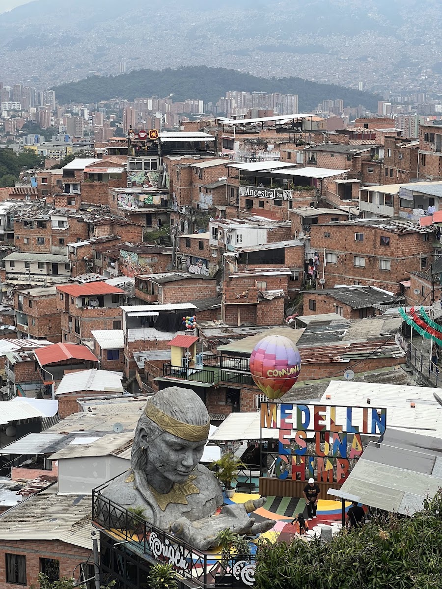Comuna 13 escalators and viewpoint