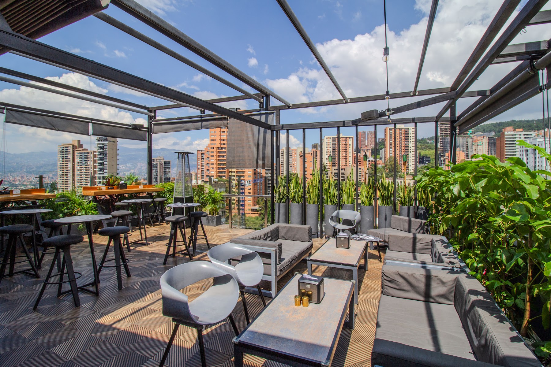 El Poblado rooftop bars and nightlife