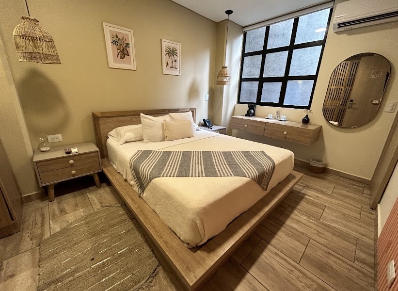 Mythical Hotel en Laureles - Medellin. room or amenity in Conquistadores