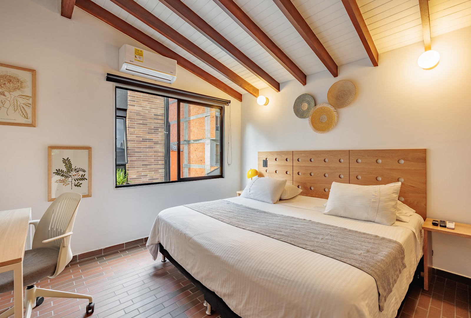 The Somos Flats Laureles 2