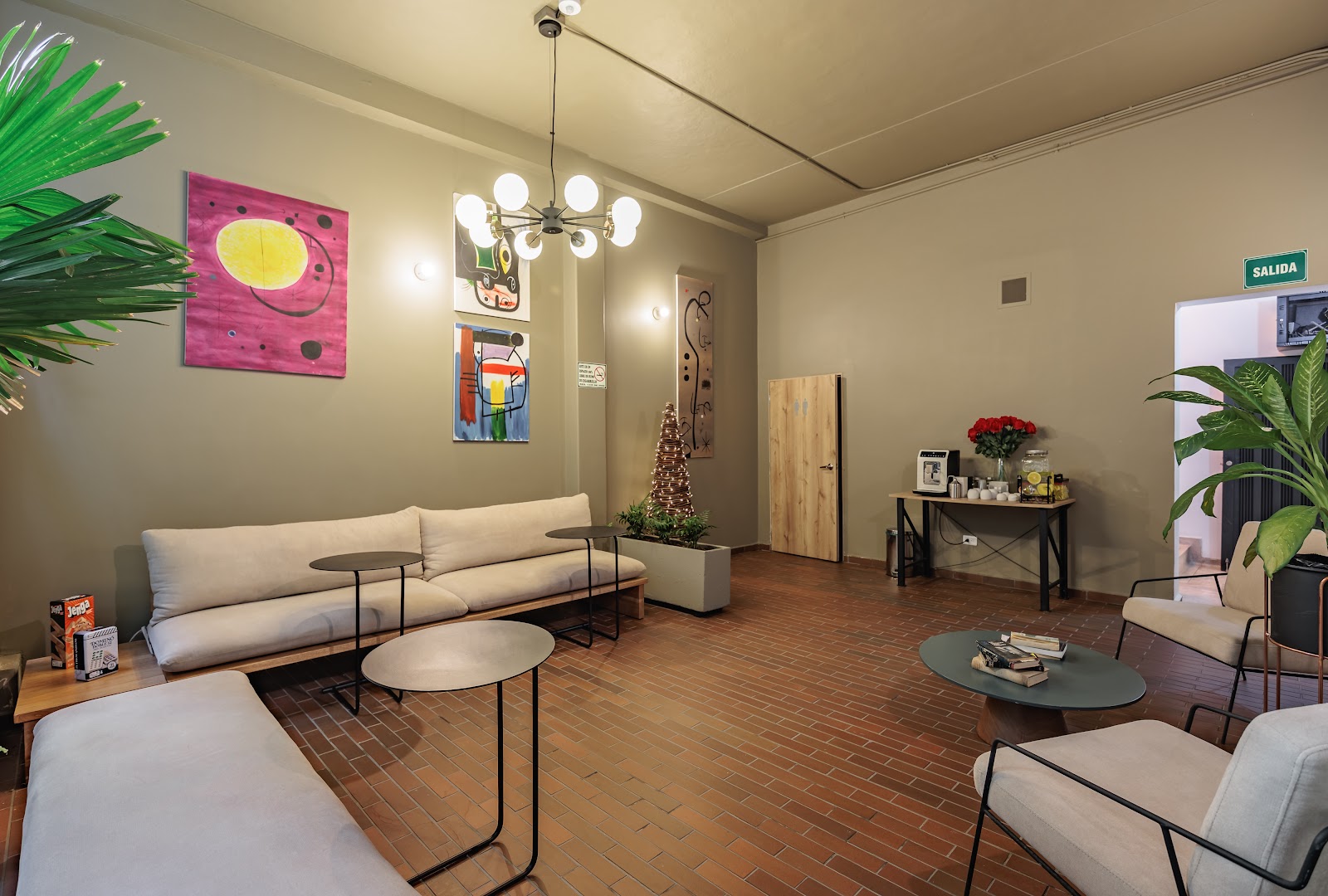 The Somos Flats Laureles 6